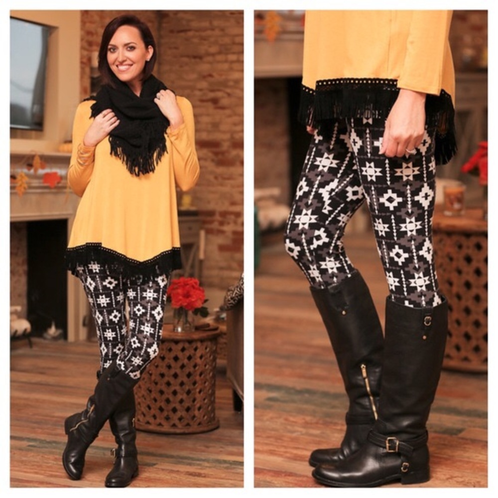 ✳️ Santa Fe Print Leggings by Infinity Raine